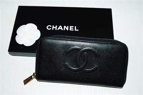 chanel portemonnee prijs|Chanel 19 portemonnee met rits .